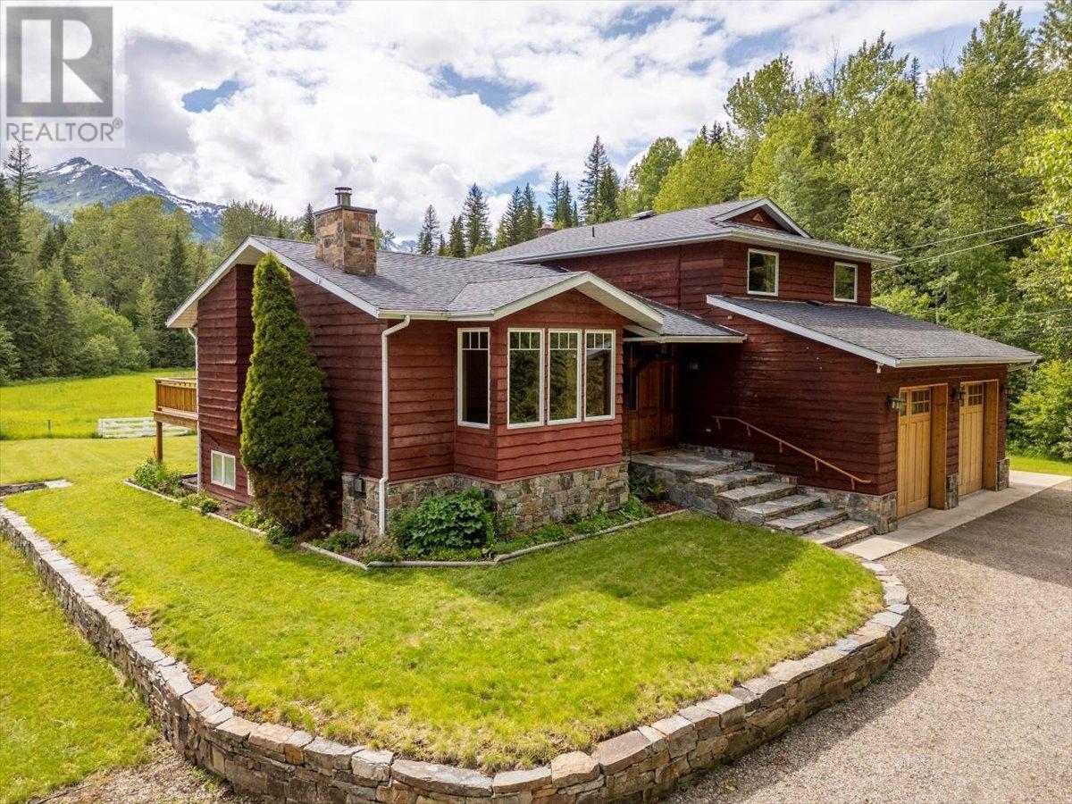 3443 ANDERSON  Road Fernie