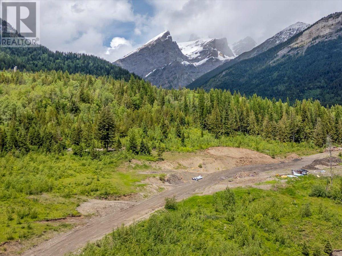 200 Burma Road Unit# Lot 8, Fernie, British Columbia  V0B 1M0 - Photo 4 - 2477963
