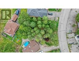 7315 GLACIER Drive, radium hot springs, British Columbia