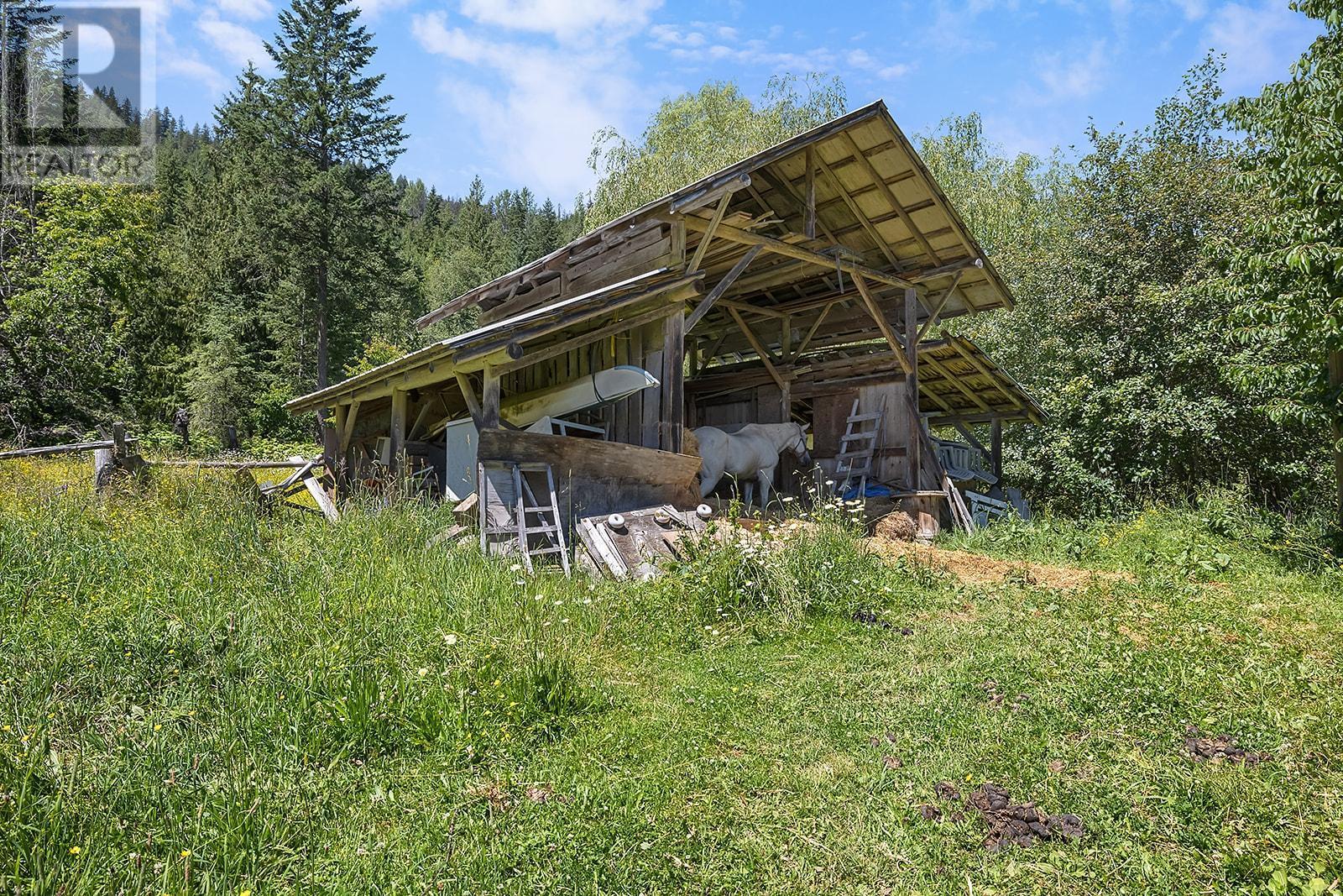 15781 Peters Road, Crawford Bay, British Columbia  V0B 1E0 - Photo 57 - 2478206