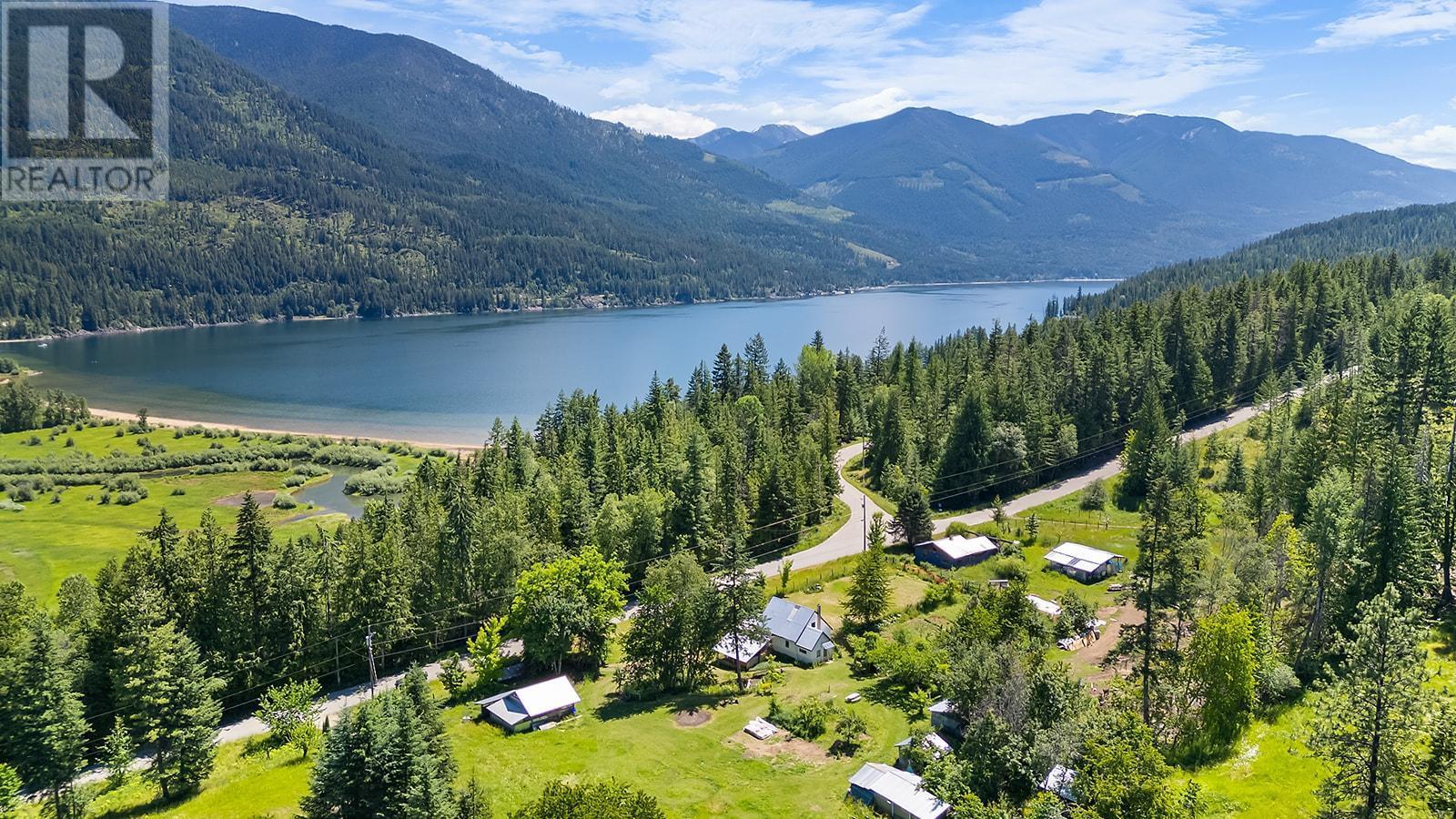 15781 Peters Road, Crawford Bay, British Columbia  V0B 1E0 - Photo 58 - 2478206
