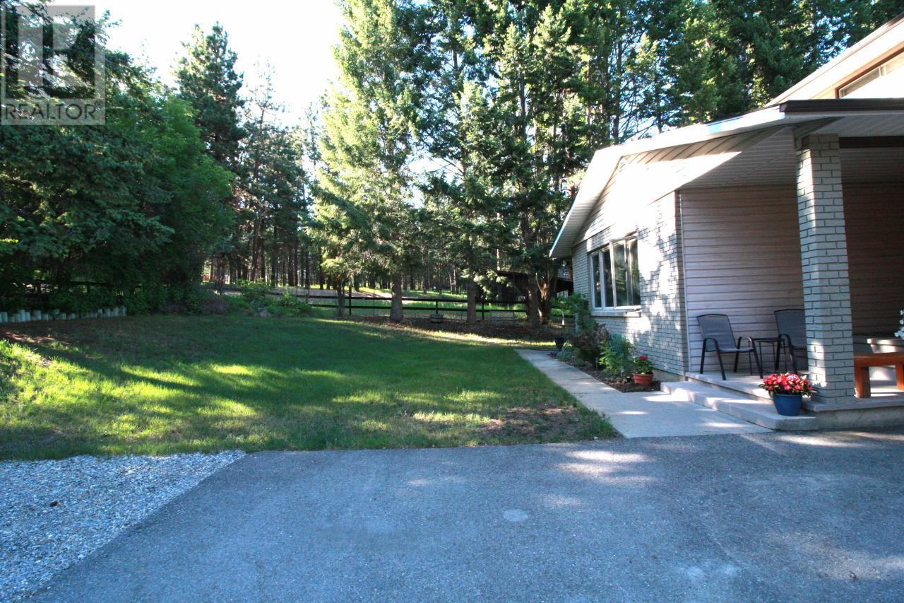 380 Ivy Road, Cranbrook, British Columbia  V1C 6W6 - Photo 28 - 2478352