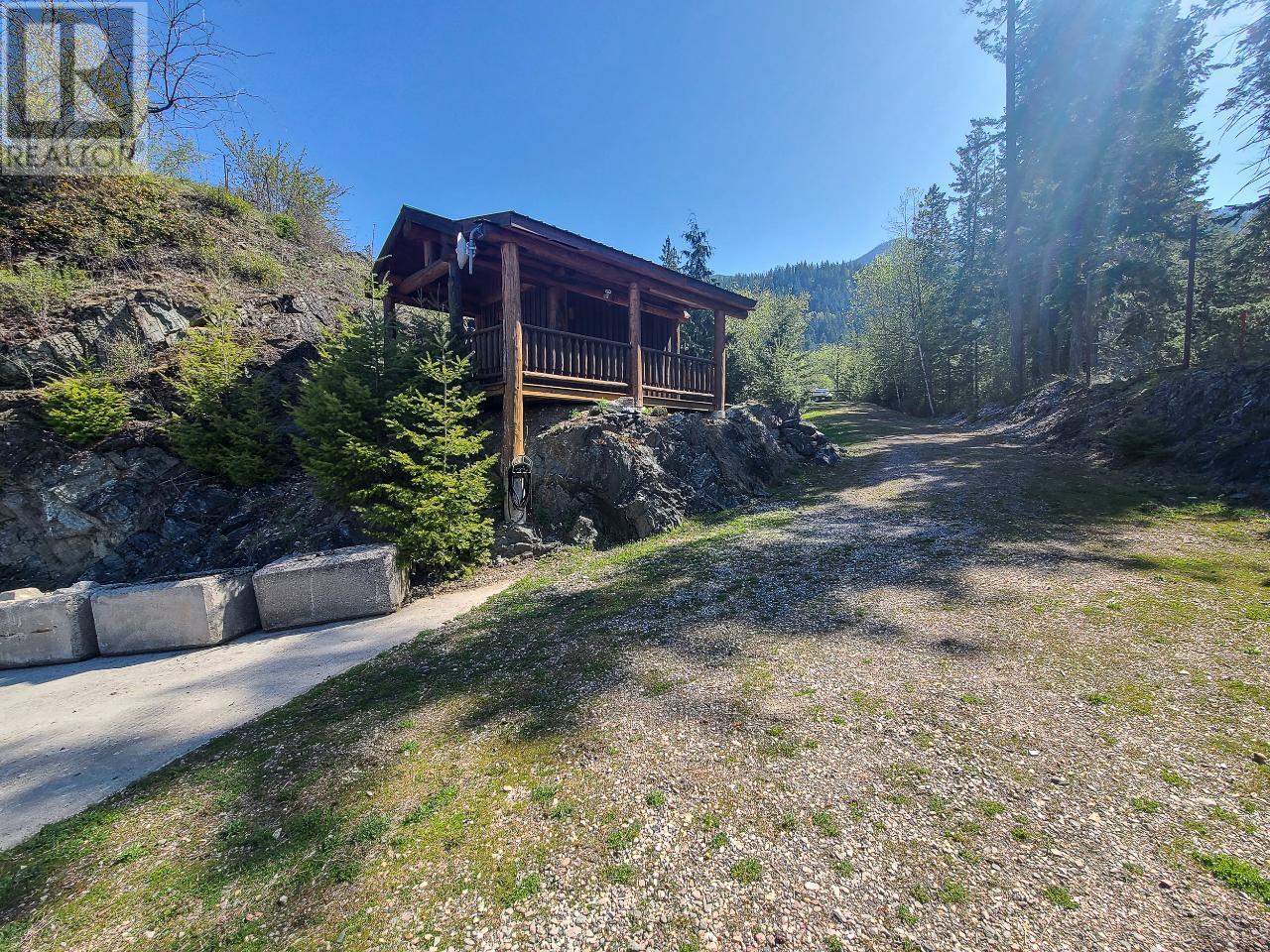 14298 Maia Lane, Gray Creek, British Columbia  V0B 1E0 - Photo 19 - 2478643