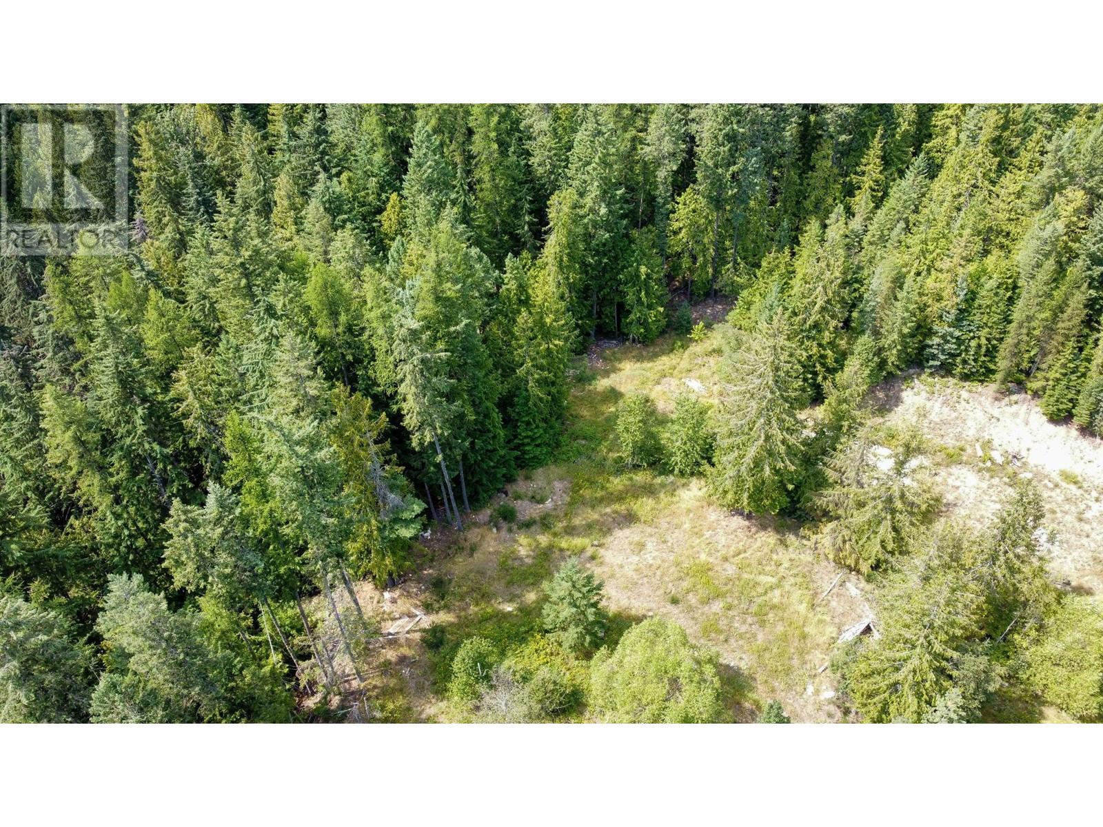 16270 Hemlock Road Unit# 2, Crawford Bay, British Columbia  V0B 1E0 - Photo 5 - 2478895