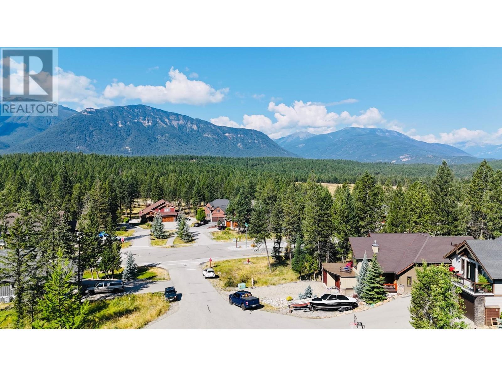 2573 SANDSTONE  Circle Invermere