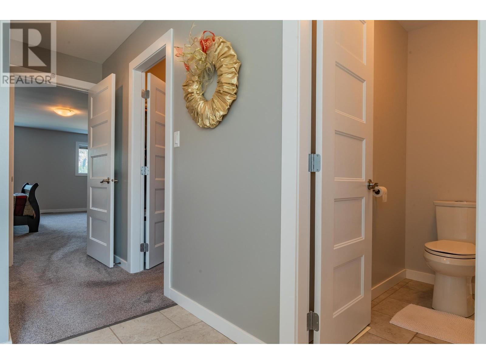 Property at 1532 ASPEN Lane image 2