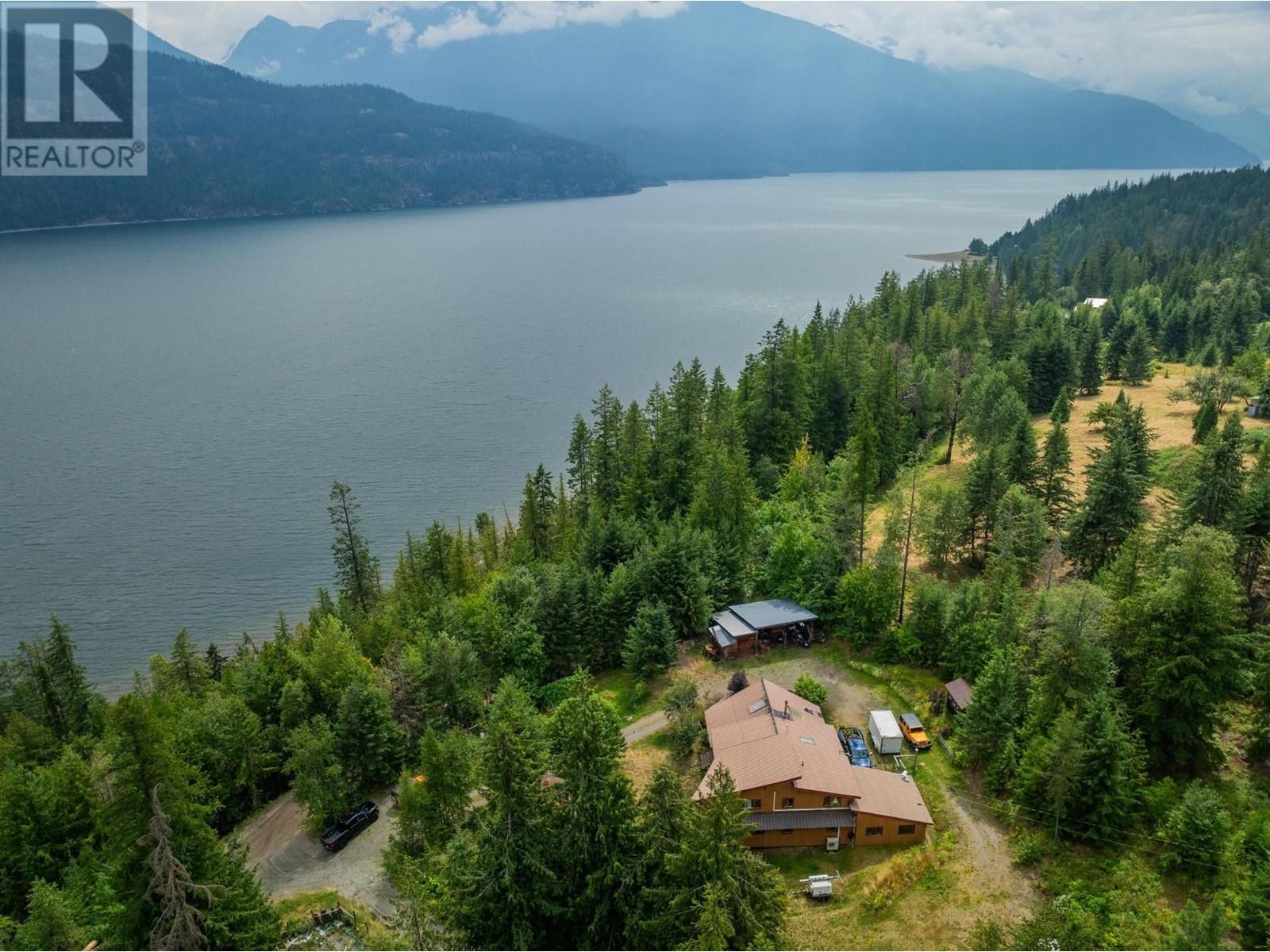 9413 SHUTTY BENCH Road, kaslo, British Columbia