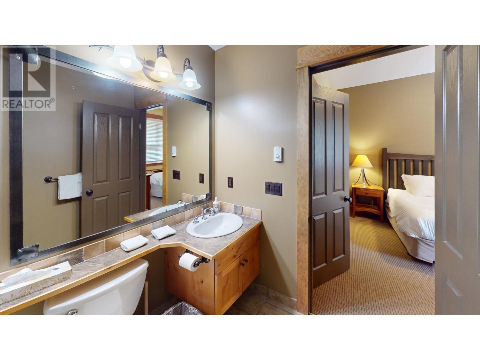 4559 Timberline Crescent Unit# 631c, Fernie, British Columbia  V0B 1M6 - Photo 27 - 2479099
