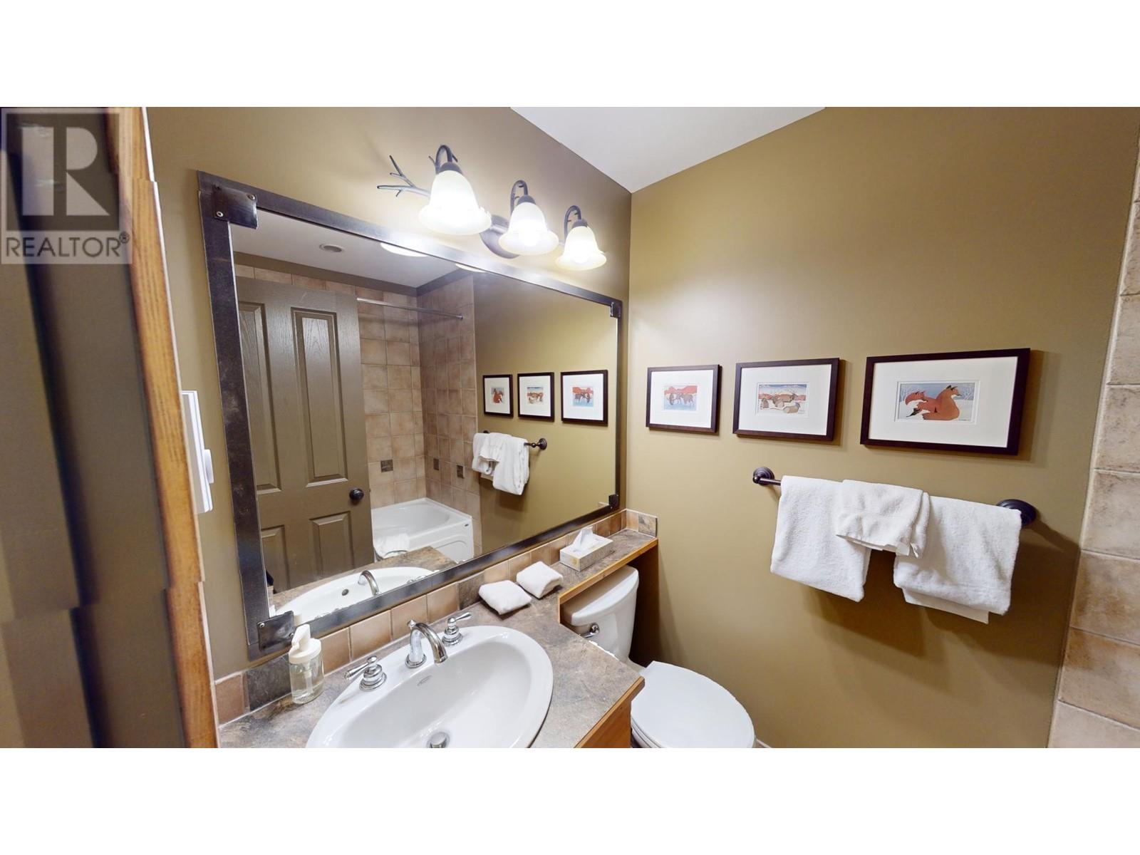 4559 Timberline Crescent Unit# 631c, Fernie, British Columbia  V0B 1M6 - Photo 14 - 2479099