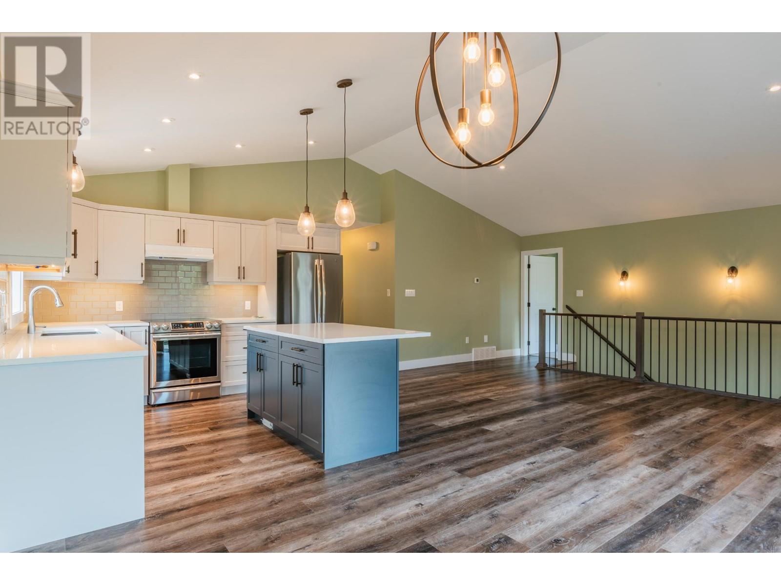 1955 Sandy Road, Castlegar, British Columbia  V1N 4T1 - Photo 26 - 2479159