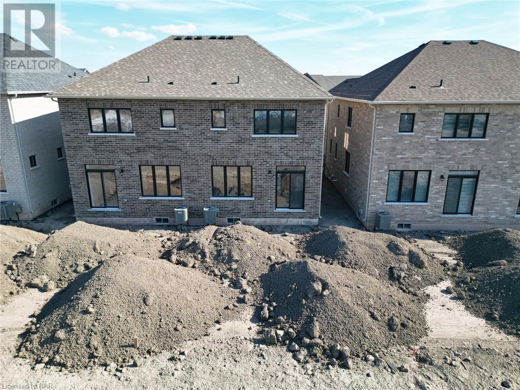 219 Port Crescent, Welland, Ontario  L3B 0N2 - Photo 3 - 40670148