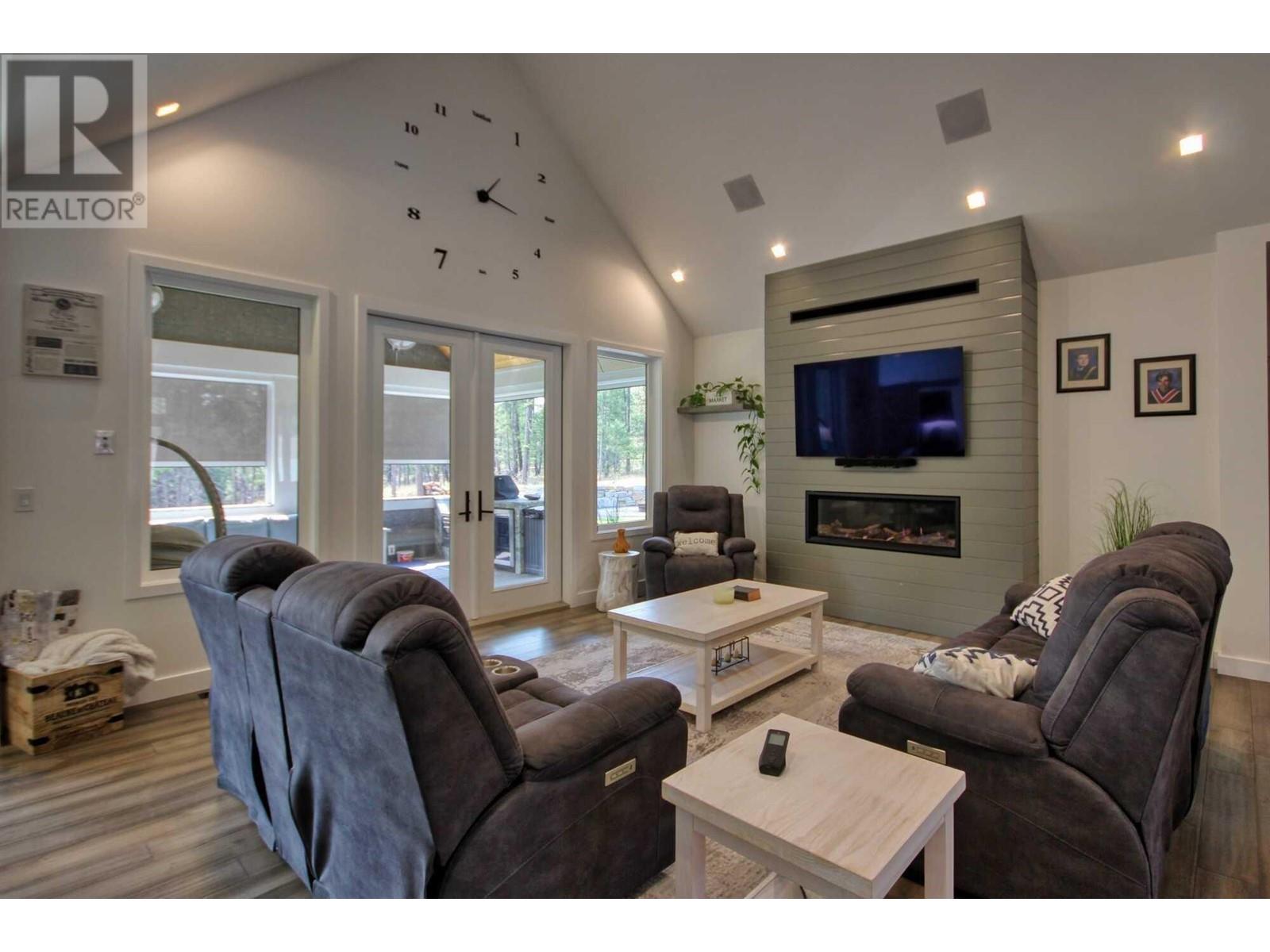 2106 Whistle Wood Way, Cranbrook, British Columbia  V1C 6V6 - Photo 4 - 2479236