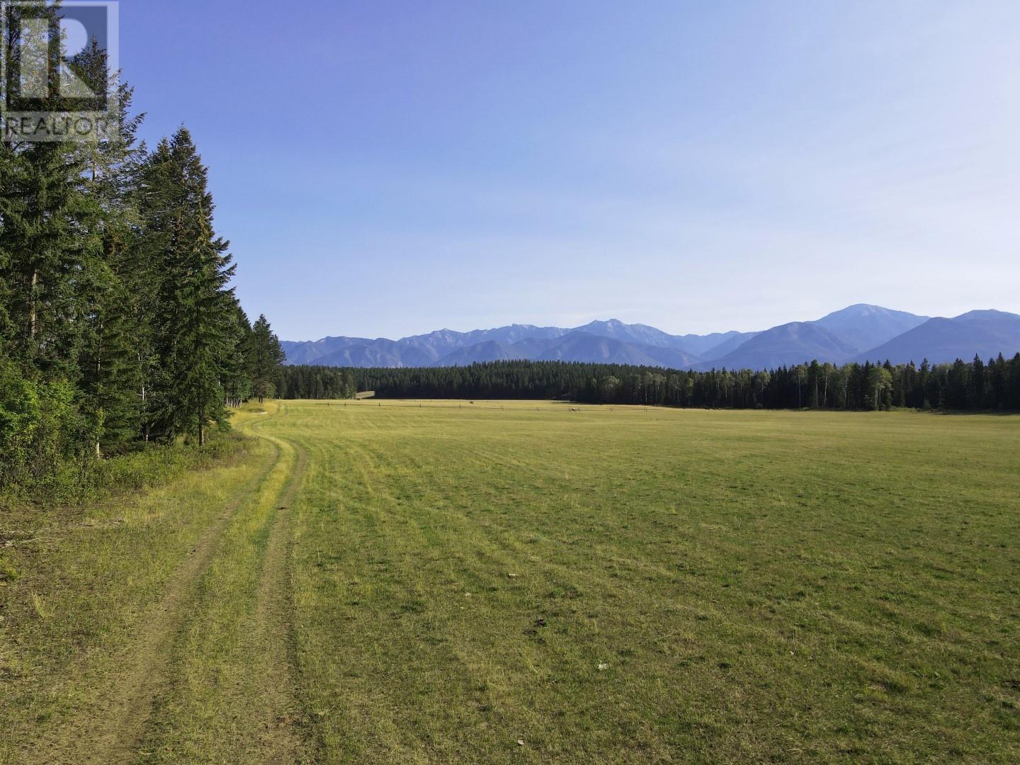DL7156 POTTER Road, Invermere, British Columbia