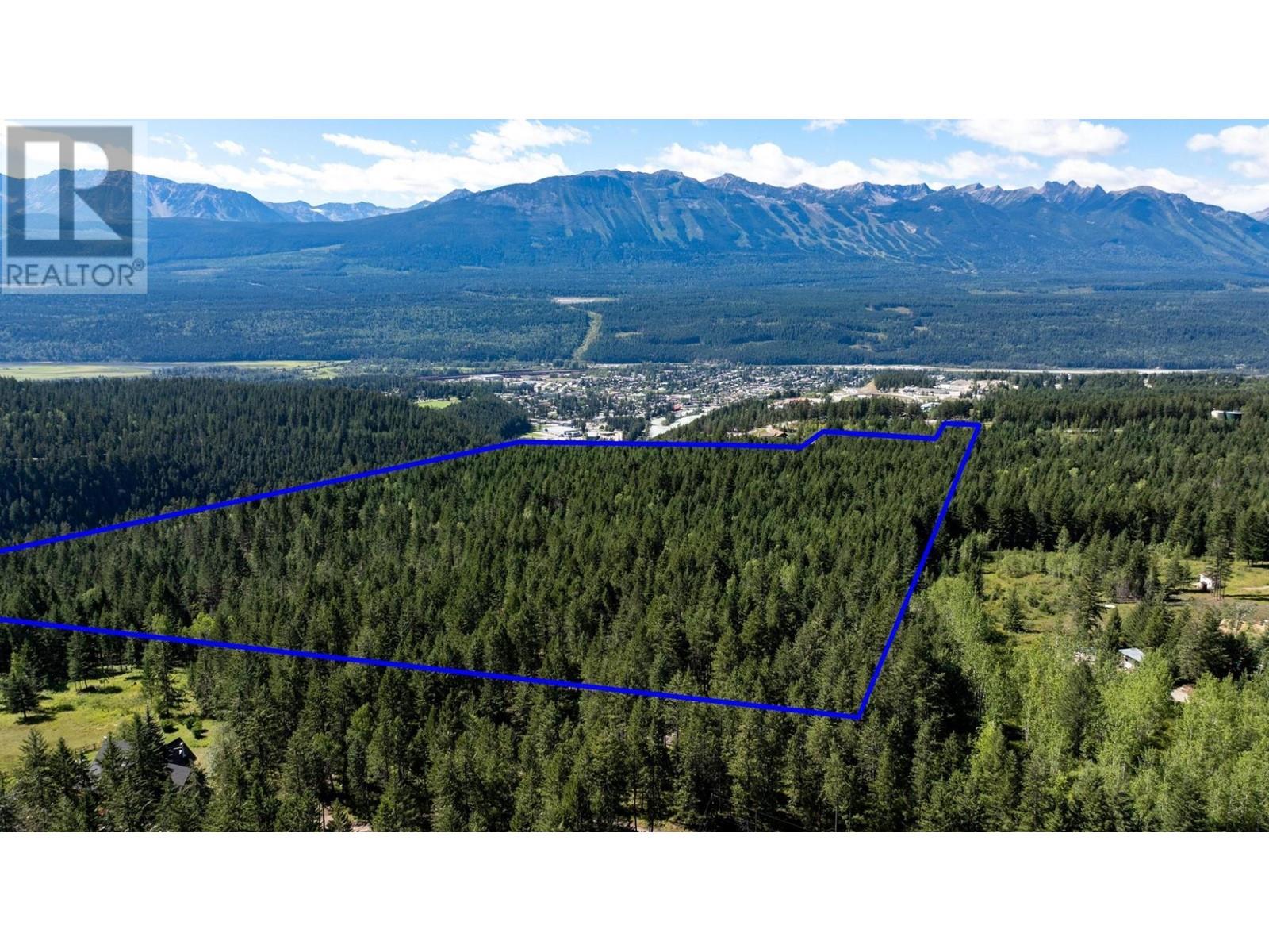 640 LAPP Road, golden, British Columbia