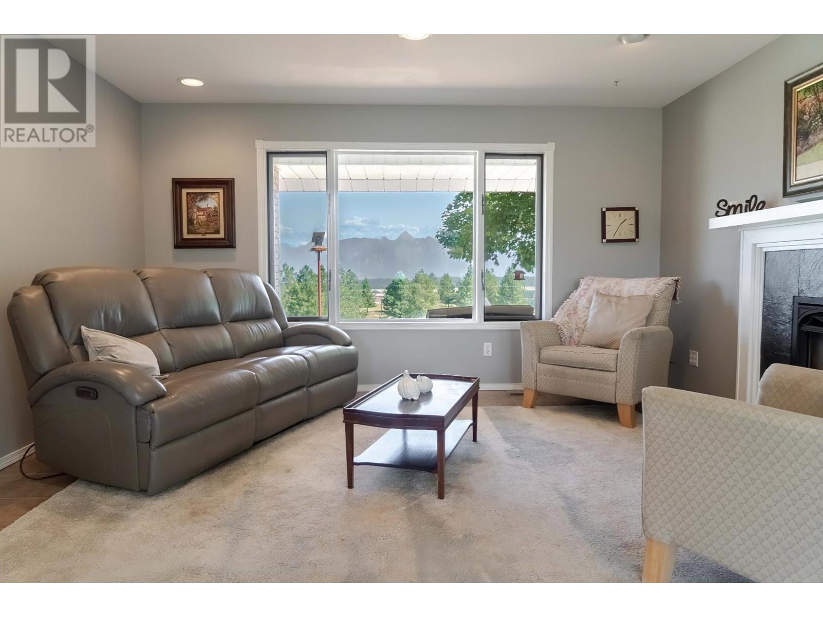 Property at 9617 CLEARVIEW Road image 4