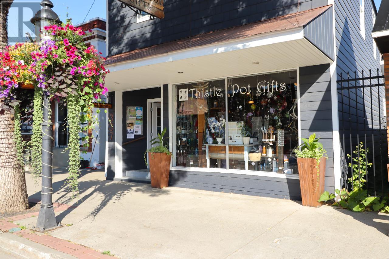 337 Market Avenue, Grand Forks, British Columbia  V0H 1H0 - Photo 4 - 2479462