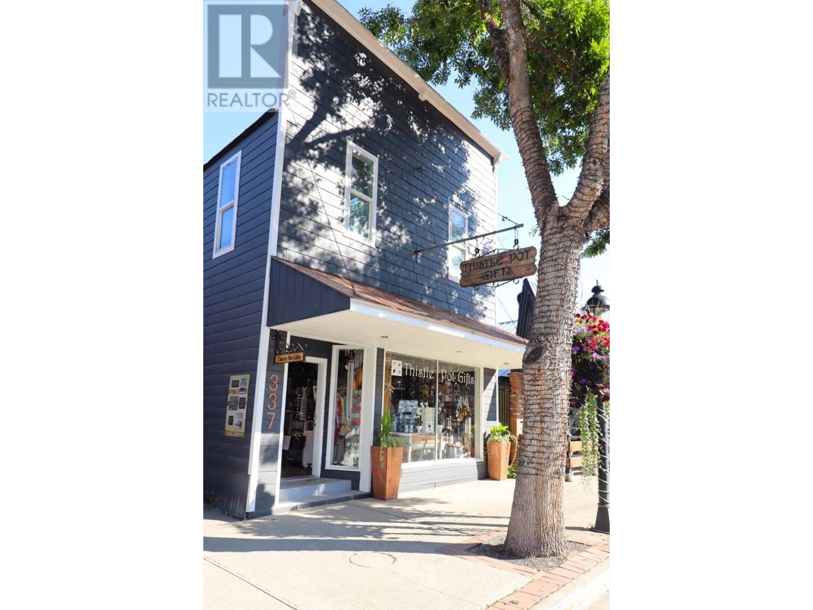 337 MARKET Avenue, Grand Forks, British Columbia