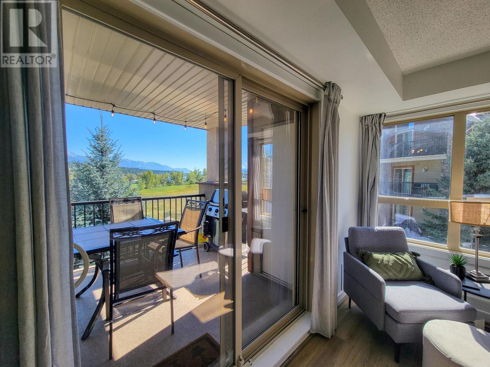 205 THIRD  Avenue Unit# 3305 Invermere