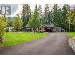 2711 JACKS Crescent, south slocan, British Columbia