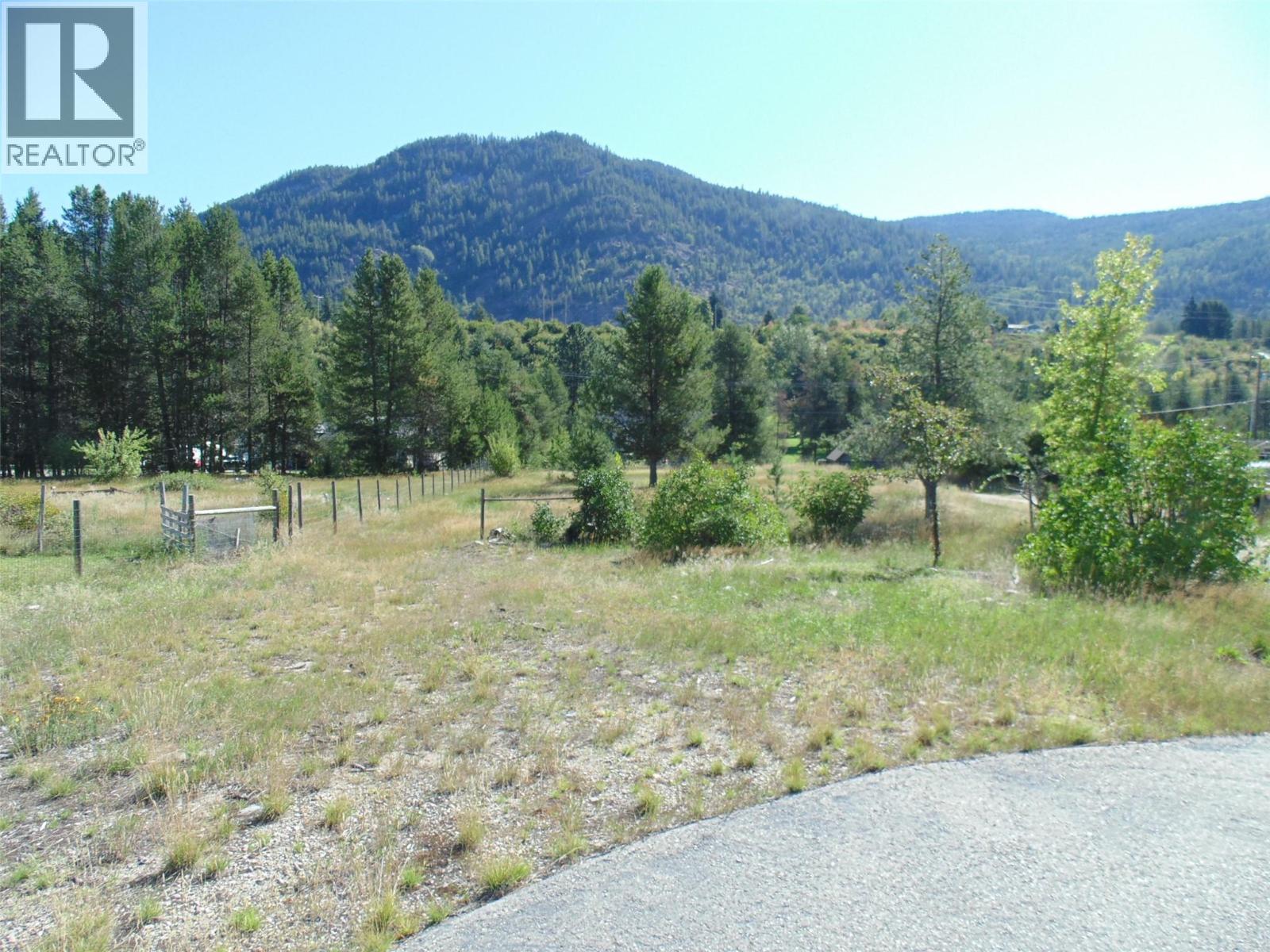 Lot 3 Waterloo Road, Castlegar, British Columbia V1N 4K8 - Photo 4 - 2479756