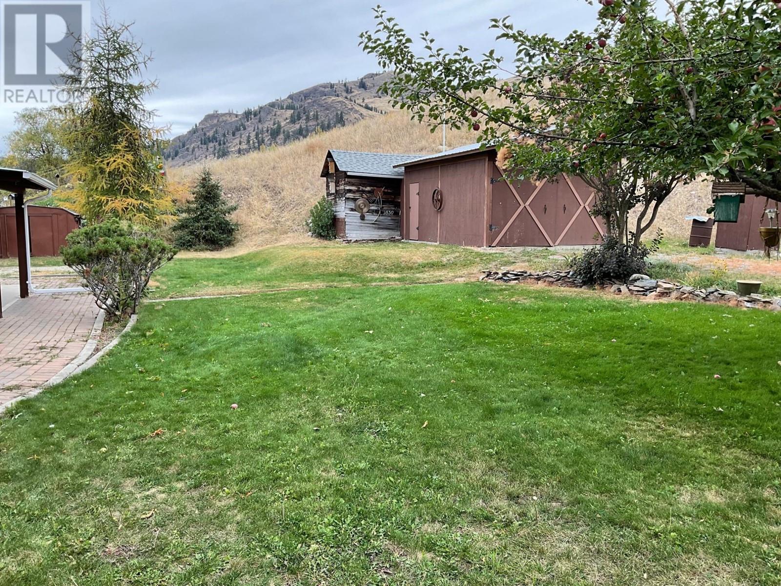 270 Dominion Street, Midway, British Columbia  V0H 1M0 - Photo 11 - 2479819