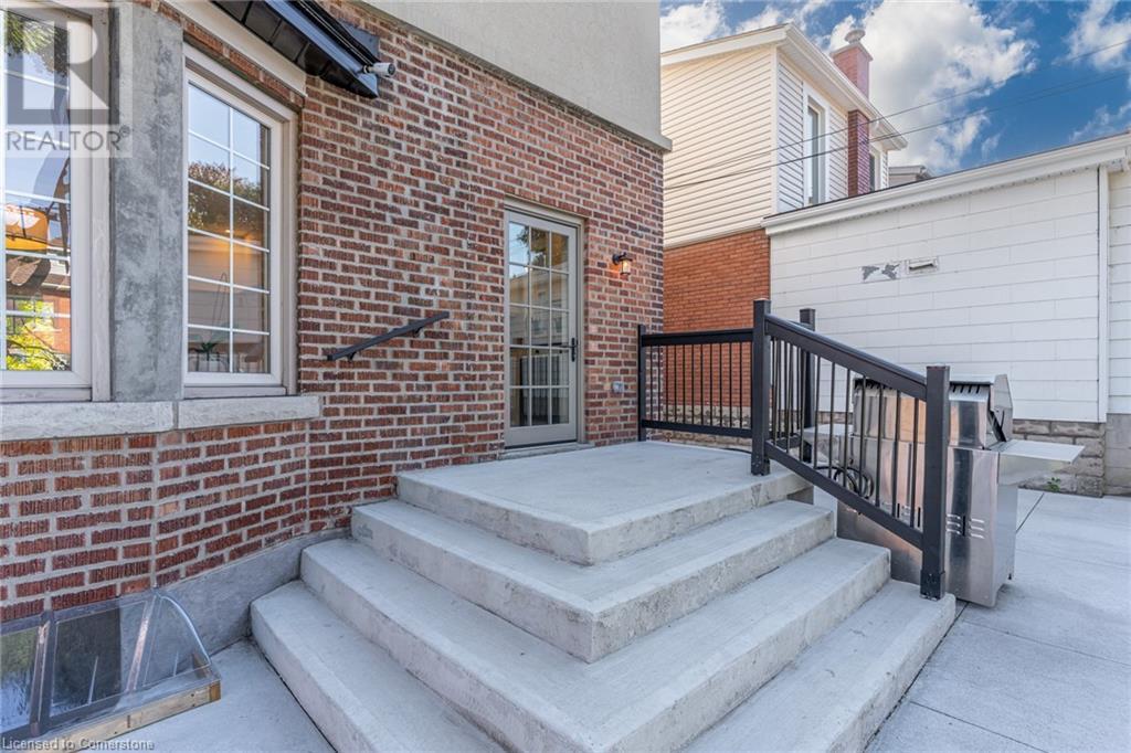 100 Kensington Avenue S, Hamilton, Ontario  L8M 3H3 - Photo 40 - 40670899