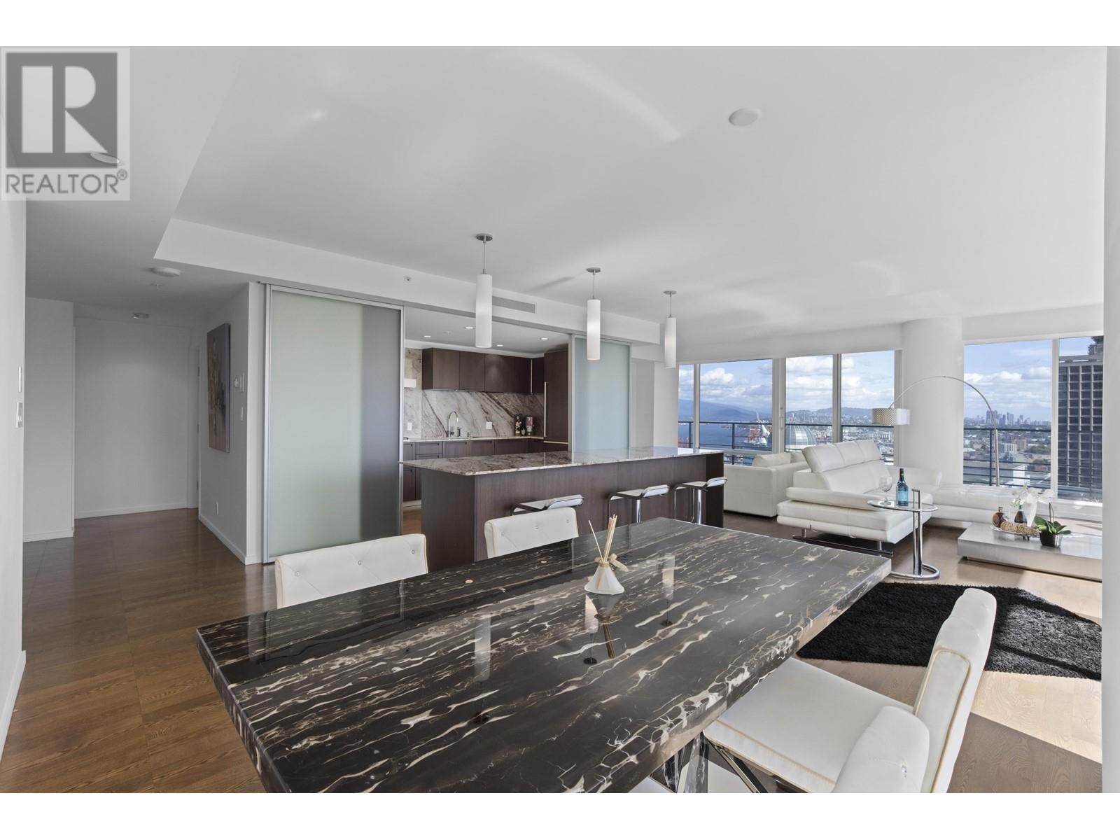 3403 1011 W CORDOVA STREET