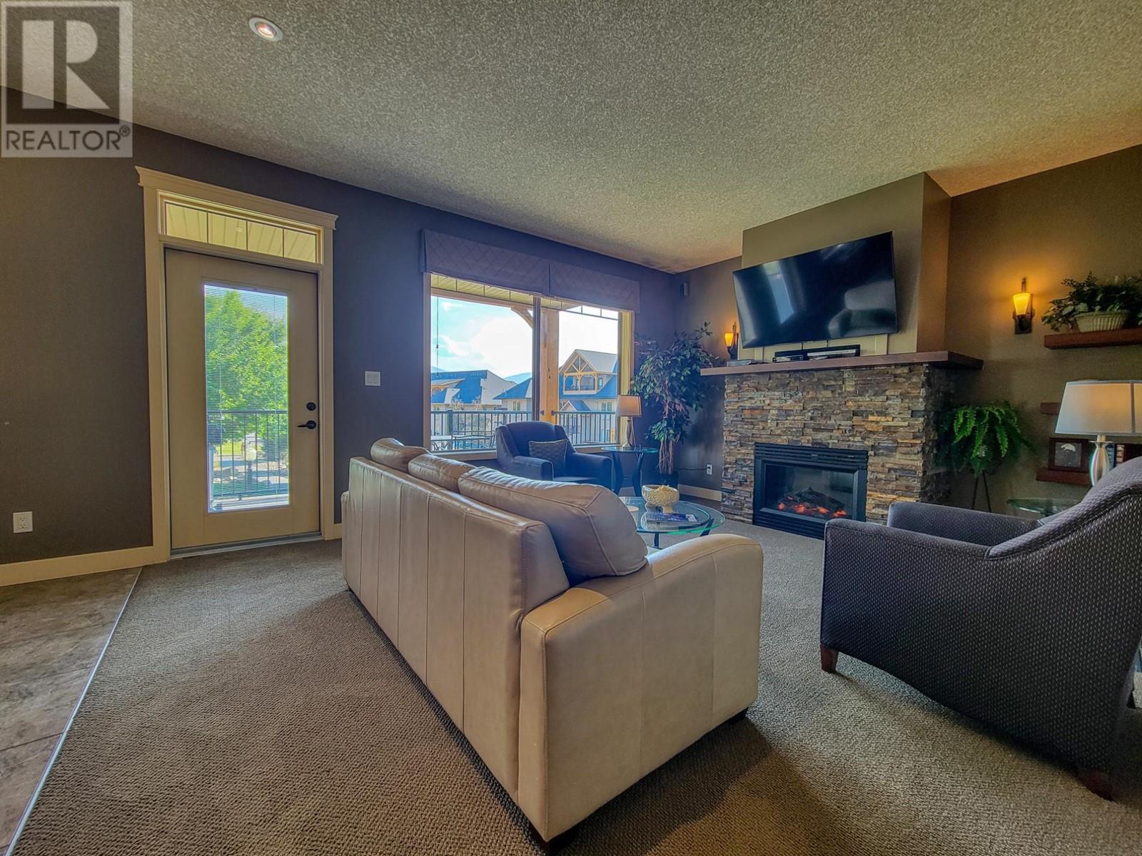 500 BIGHORN  Boulevard Unit# 524 Radium Hot Springs