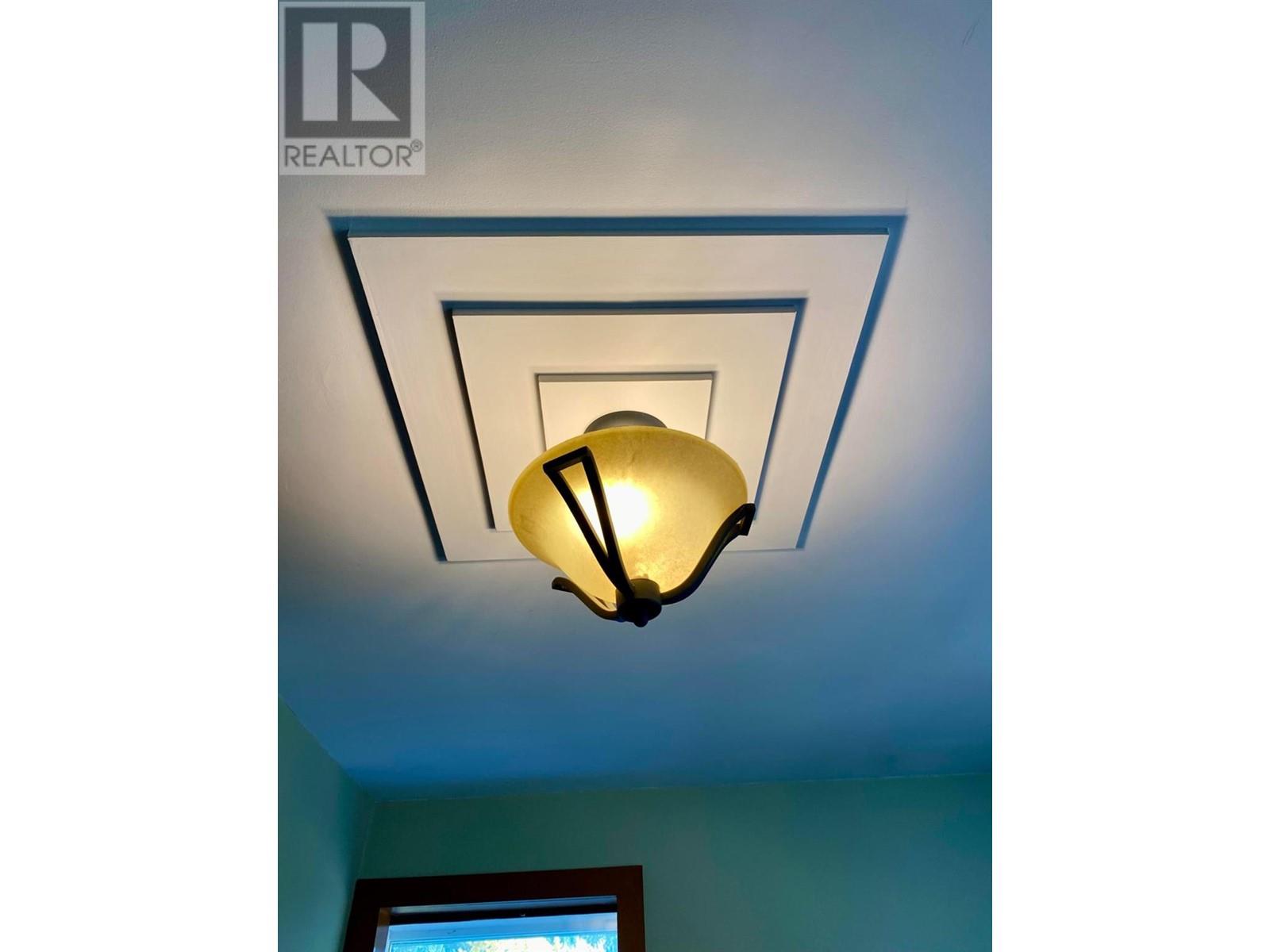 6927 Customs Road, Kingsgate, British Columbia  V0B 1V1 - Photo 22 - 2480062