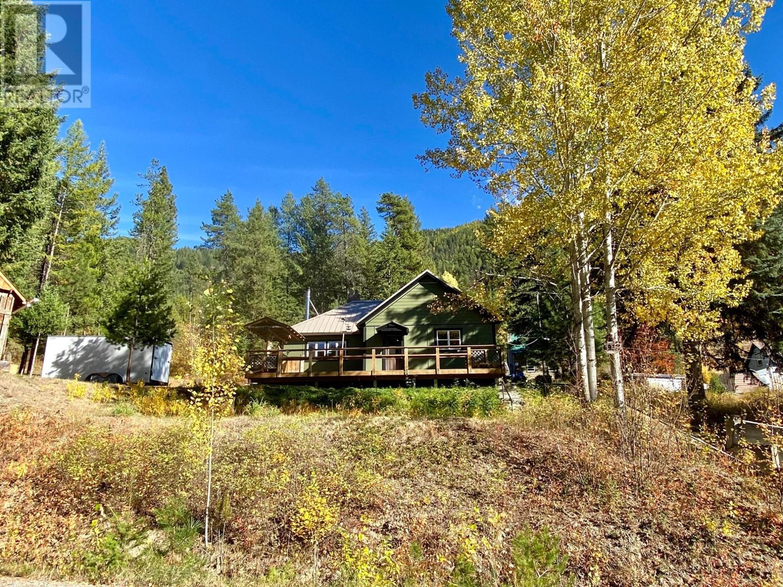 6927 Customs Road, Kingsgate, British Columbia  V0B 1V1 - Photo 31 - 2480062