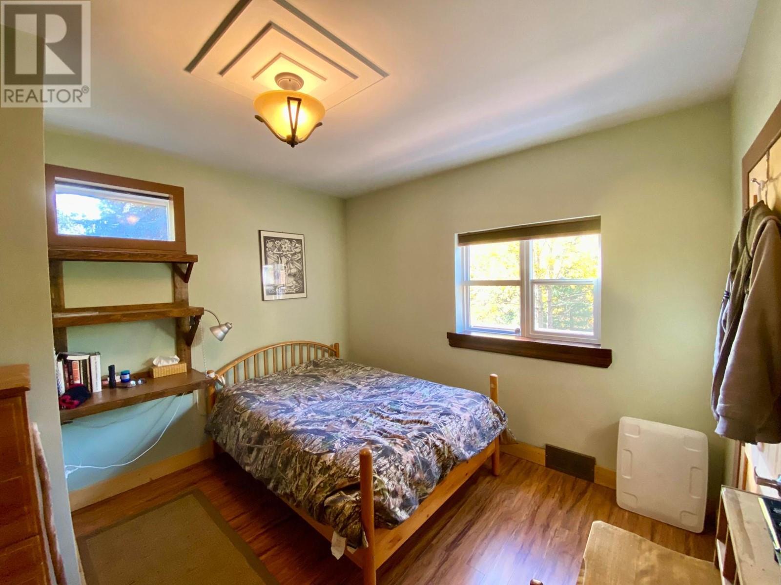 6927 Customs Road, Kingsgate, British Columbia  V0B 1V1 - Photo 13 - 2480062