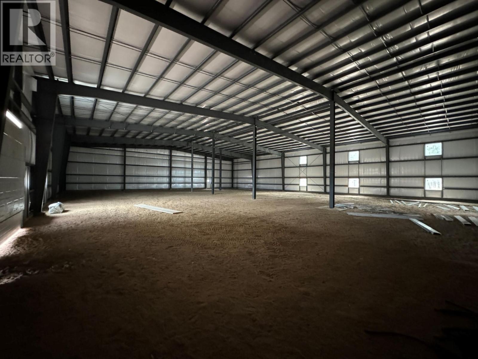 105 60th Avenue, Grand Forks, British Columbia V0H 1H4 - Photo 2 - 2480114