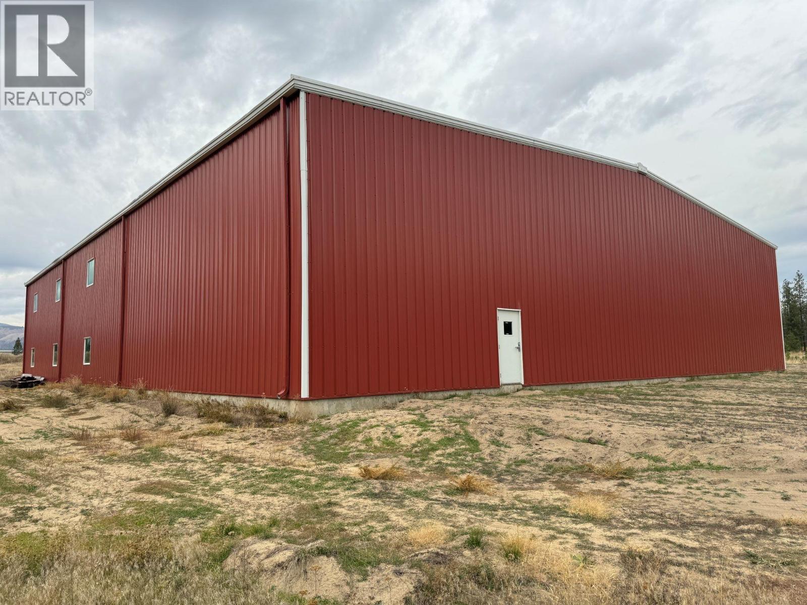 105 60th Avenue, Grand Forks, British Columbia V0H 1H4 - Photo 6 - 2480114