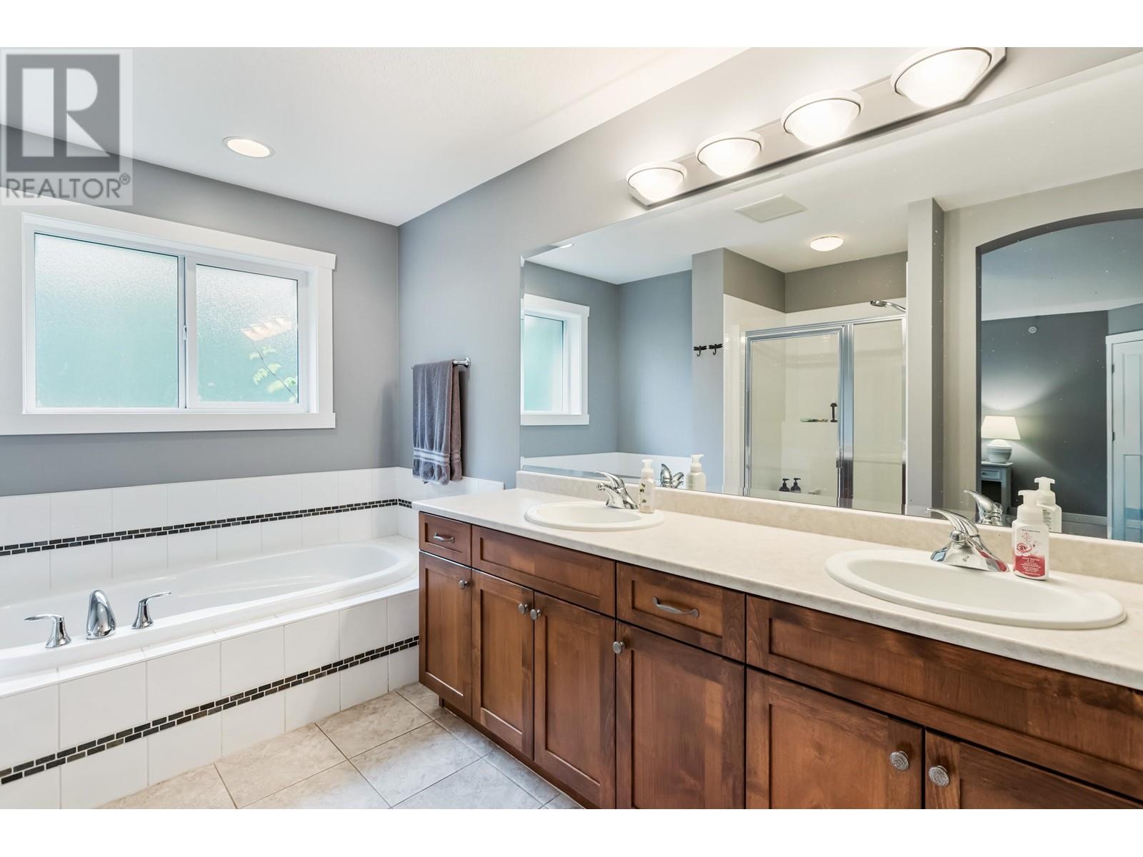 22912 Foreman Drive, Maple Ridge, British Columbia  V4R 0B1 - Photo 23 - R2939891