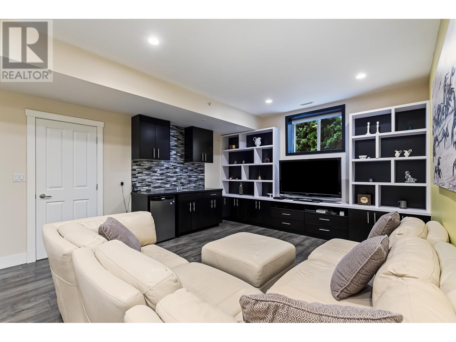 22912 Foreman Drive, Maple Ridge, British Columbia  V4R 0B1 - Photo 29 - R2939891