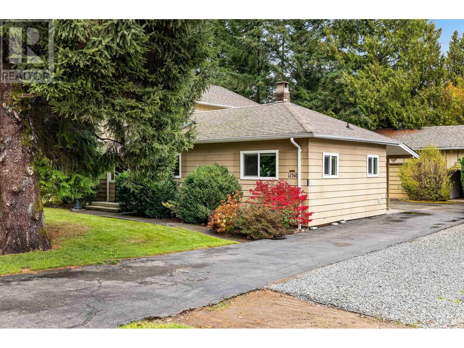 11510 212 Street, Maple Ridge, British Columbia  V2X 4Z3 - Photo 1 - R2939896