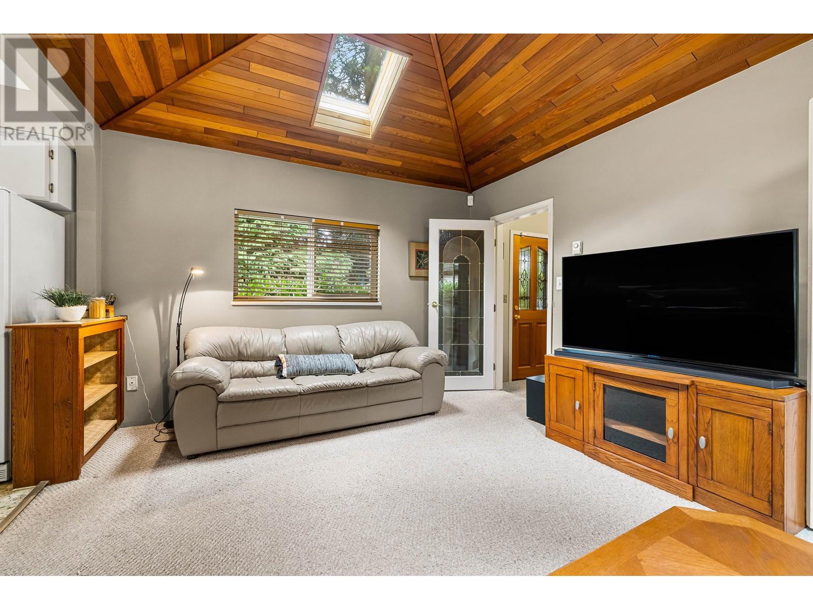 11510 212 Street, Maple Ridge, British Columbia  V2X 4Z3 - Photo 8 - R2939896