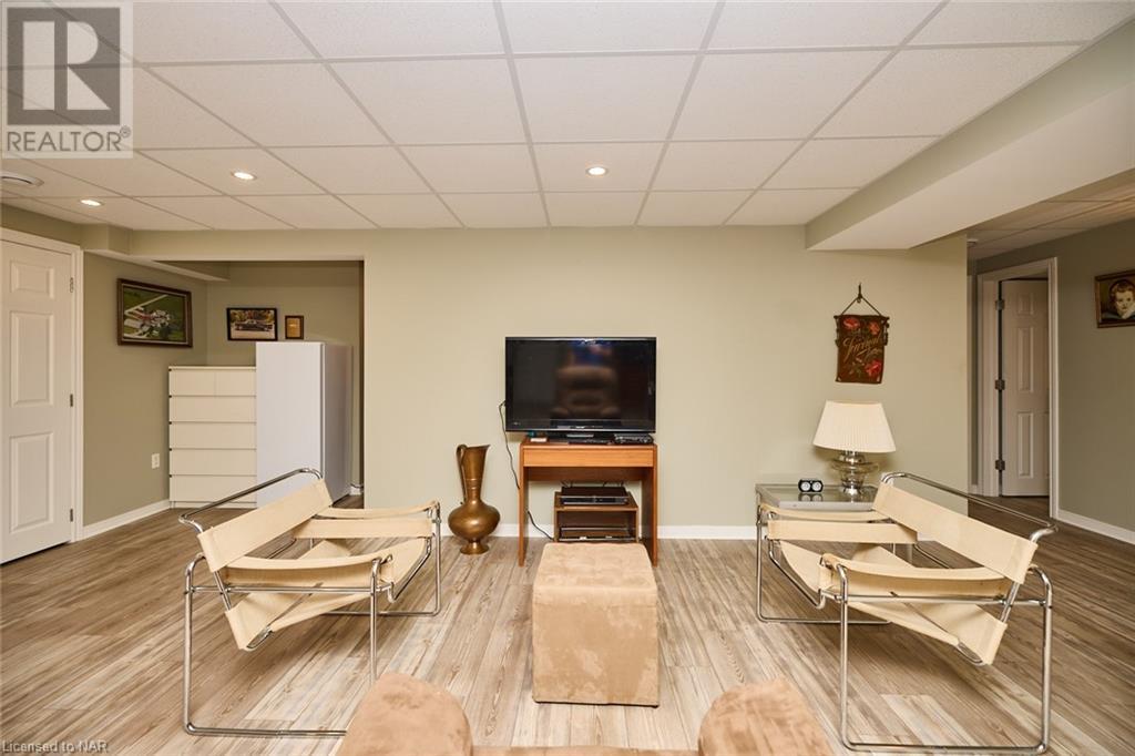 2 Seyval Place, Niagara-On-The-Lake, Ontario  L0S 1J0 - Photo 28 - 40670956