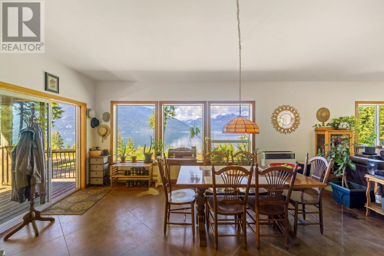 & 14506 Highway 3a Unit# 14504, Gray Creek, British Columbia V0B 1S0 - Photo 10 - 10326954