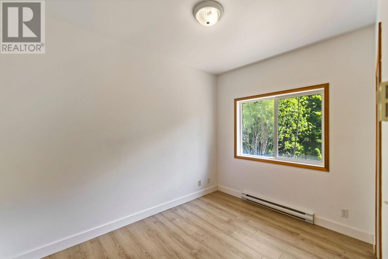 & 14506 Highway 3a Unit# 14504, Gray Creek, British Columbia V0B 1S0 - Photo 50 - 10326954