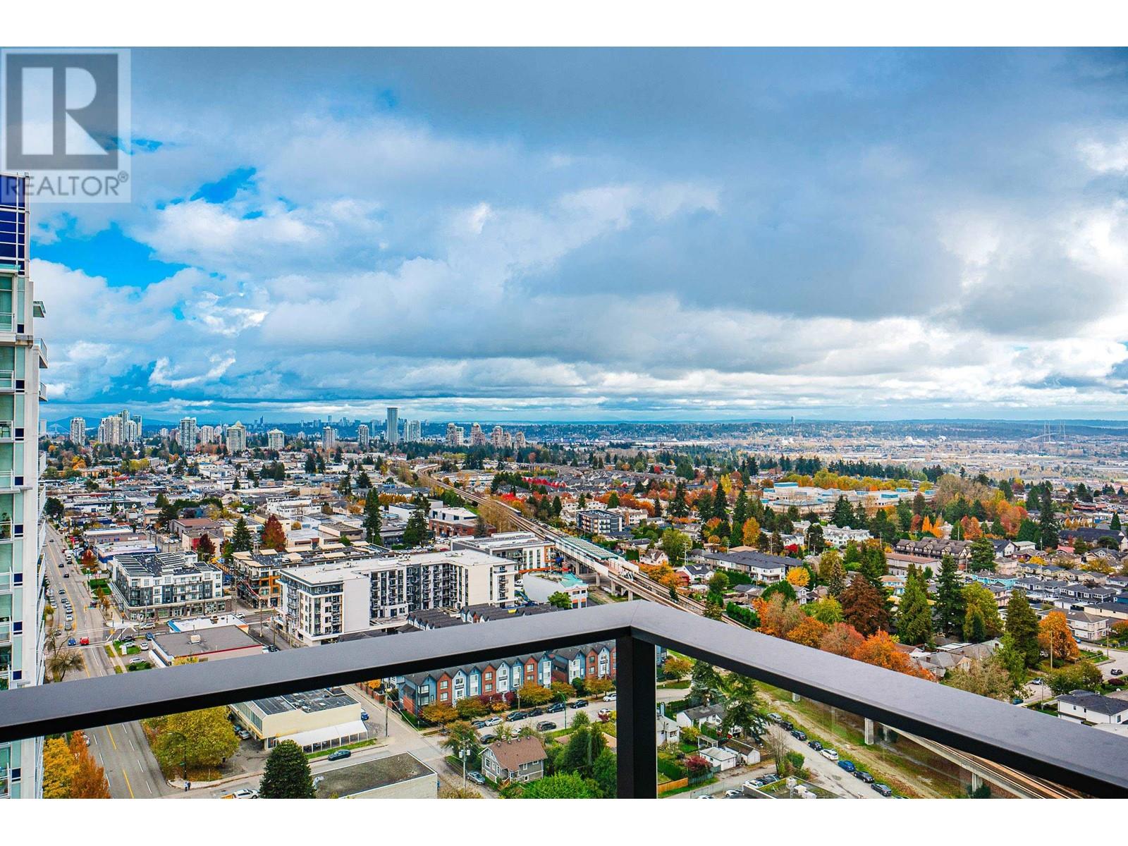 Listing Picture 17 of 33 : 2407 6699 DUNBLANE AVENUE, Burnaby / 本拿比 - 魯藝地產 Yvonne Lu Group - MLS Medallion Club Member