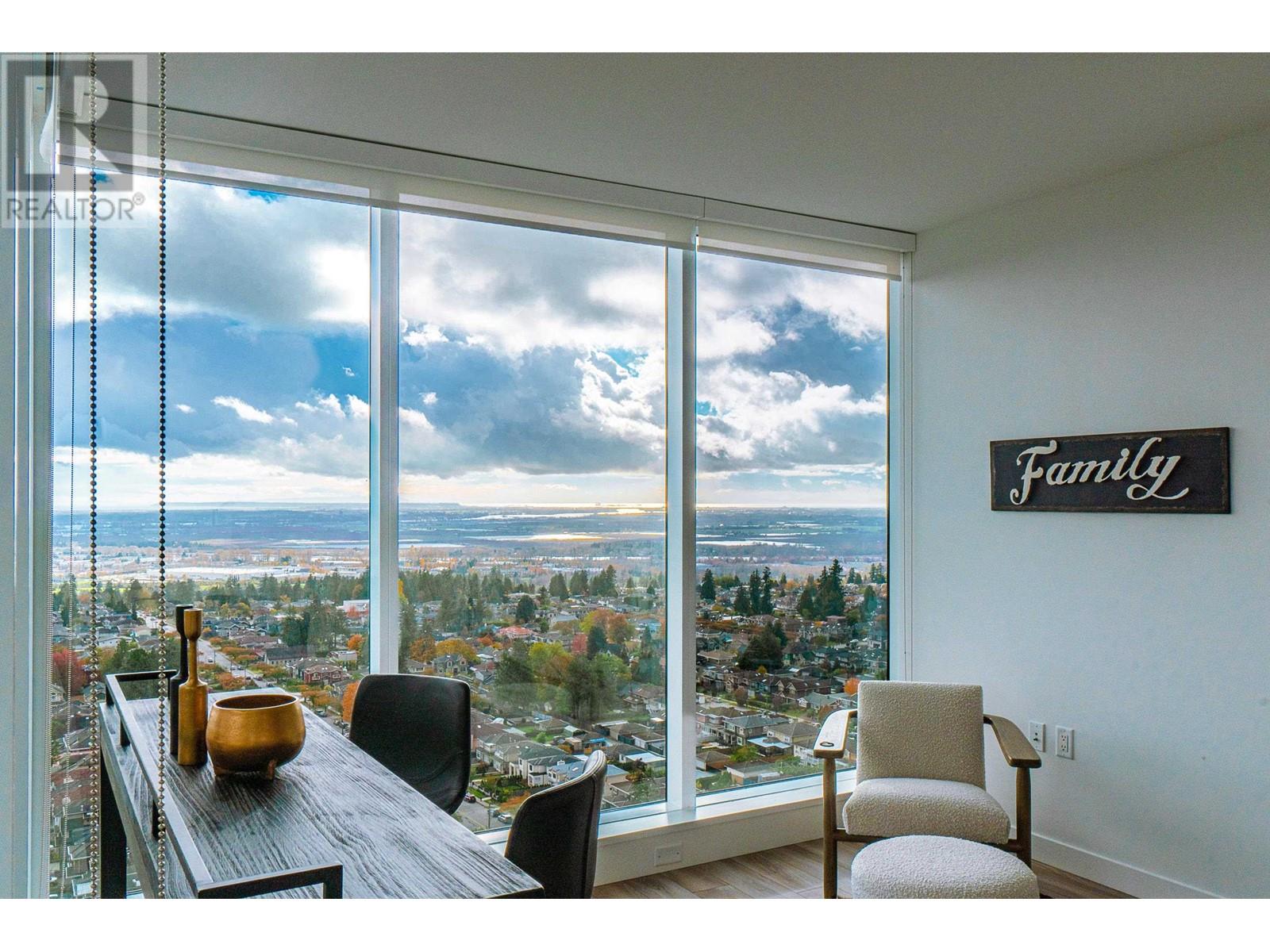 Listing Picture 21 of 33 : 2407 6699 DUNBLANE AVENUE, Burnaby / 本拿比 - 魯藝地產 Yvonne Lu Group - MLS Medallion Club Member