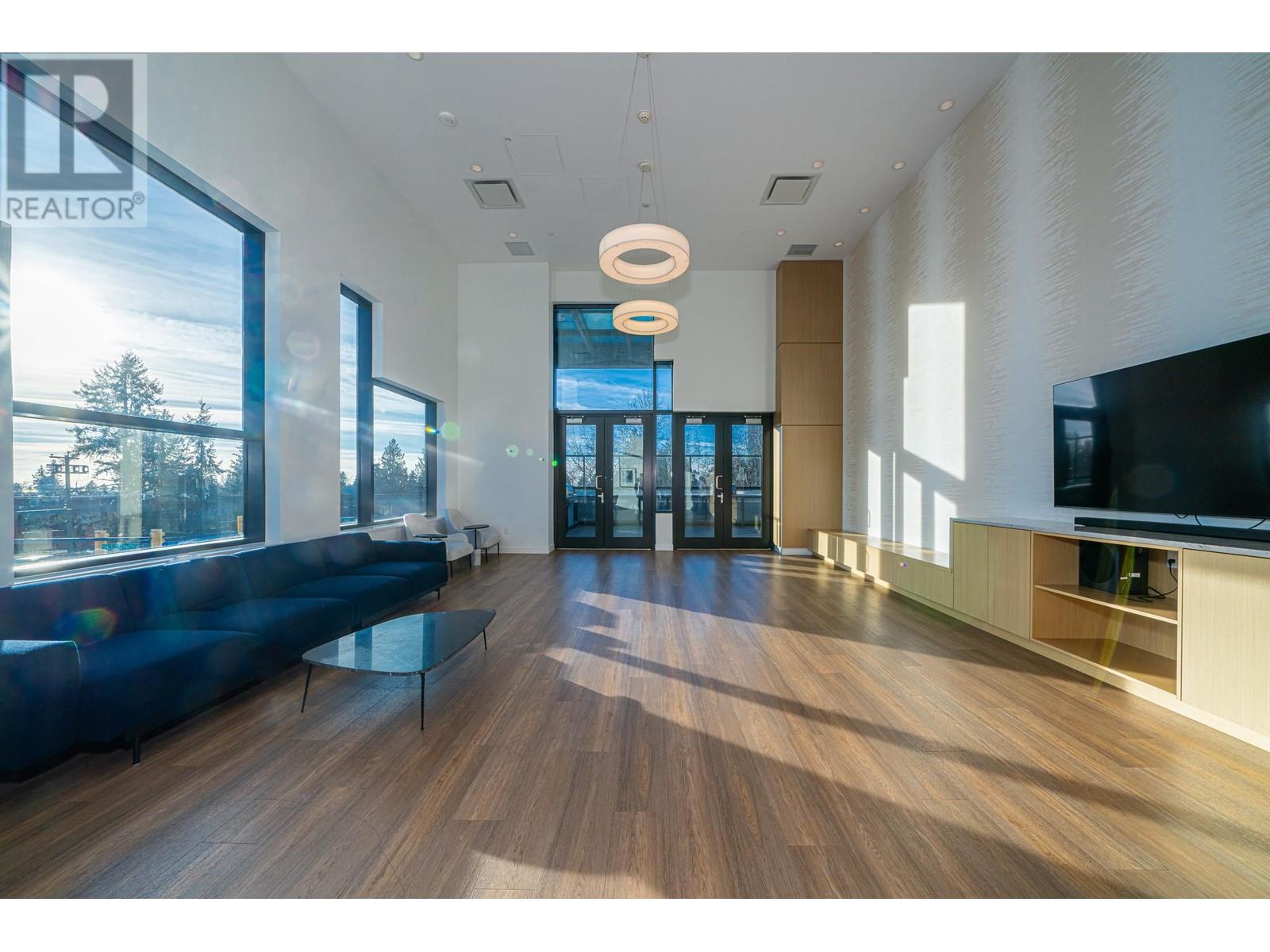 Listing Picture 24 of 33 : 2407 6699 DUNBLANE AVENUE, Burnaby / 本拿比 - 魯藝地產 Yvonne Lu Group - MLS Medallion Club Member