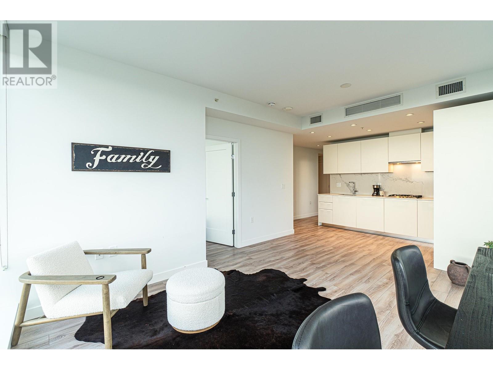 Listing Picture 9 of 33 : 2407 6699 DUNBLANE AVENUE, Burnaby / 本拿比 - 魯藝地產 Yvonne Lu Group - MLS Medallion Club Member