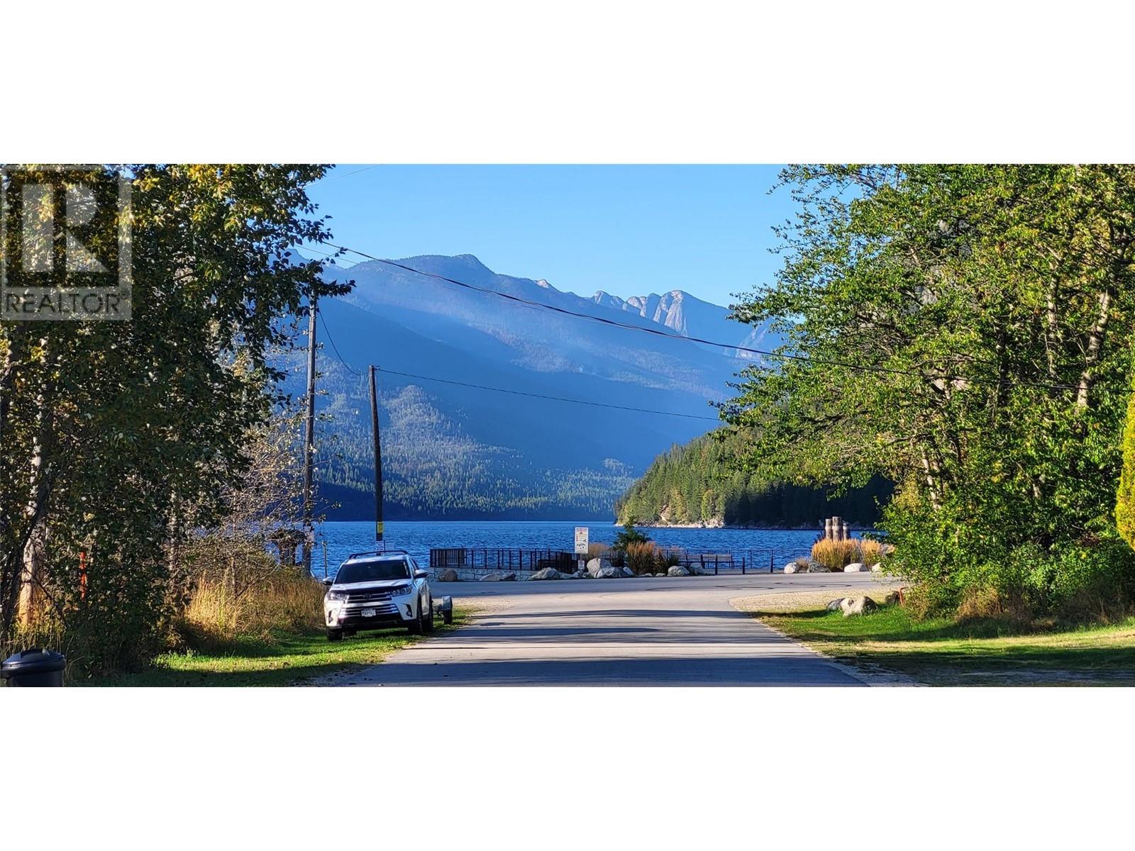 303 Delany Avenue Avenue, Slocan, British Columbia  V0G 2C0 - Photo 36 - 10326989