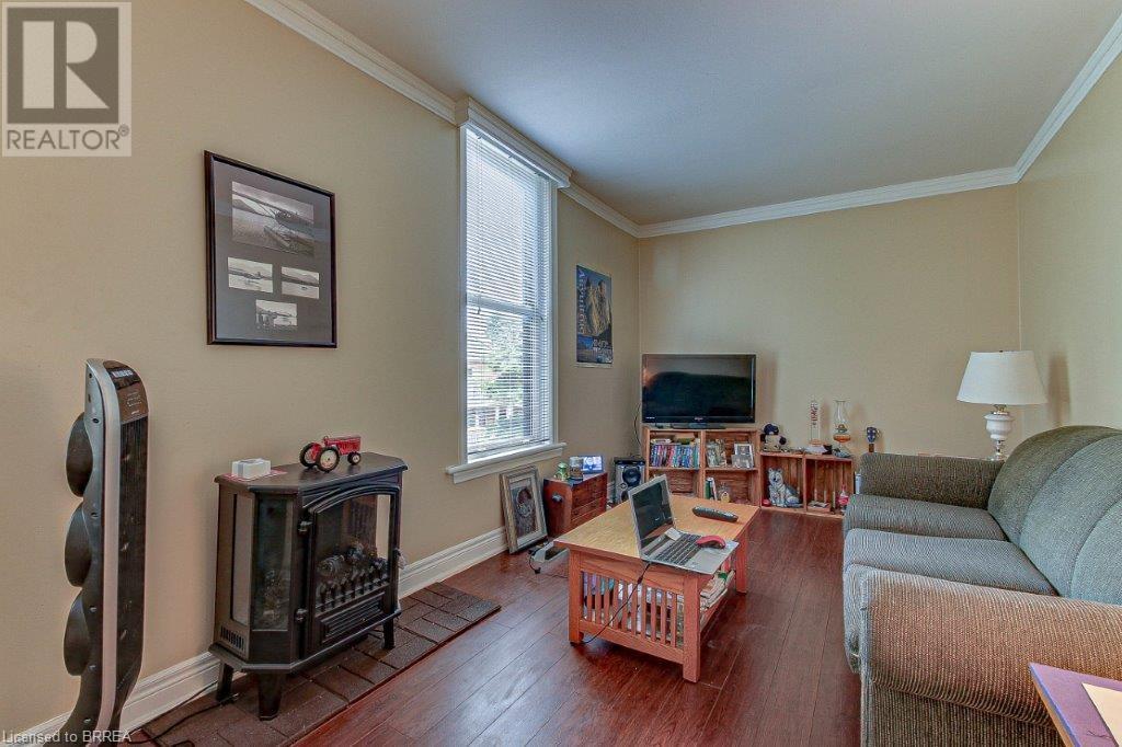 254 Brant Avenue, Brantford, Ontario  N3T 3J5 - Photo 12 - 40668634