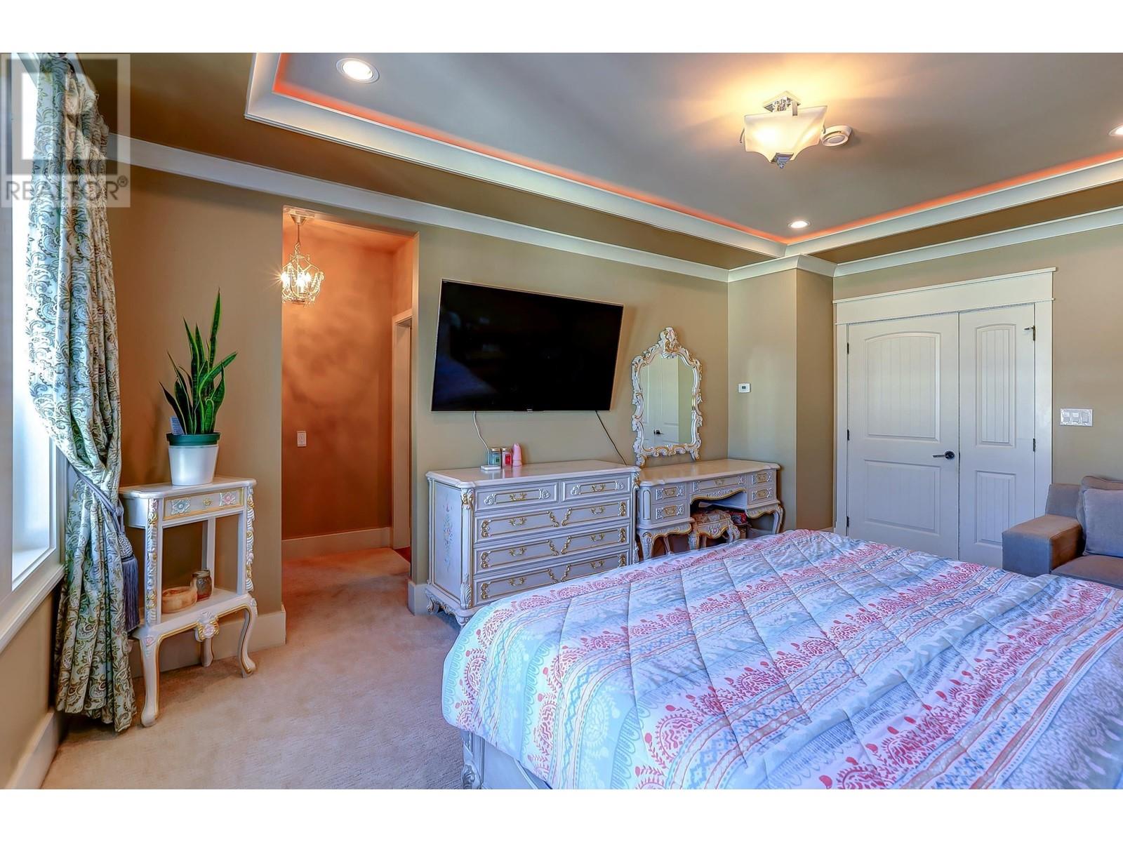 Listing Picture 28 of 31 : 8899 CARRICK ROAD, Richmond / 烈治文 - 魯藝地產 Yvonne Lu Group - MLS Medallion Club Member
