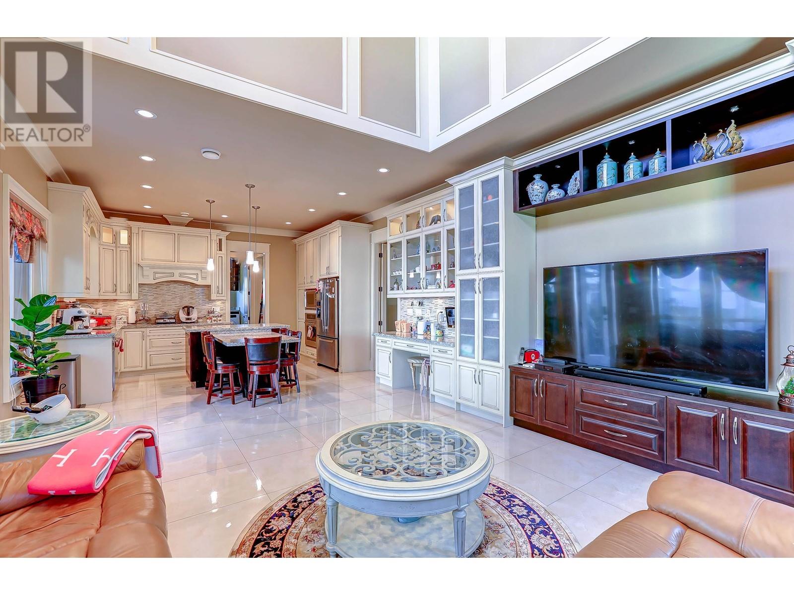 Listing Picture 24 of 31 : 8899 CARRICK ROAD, Richmond / 烈治文 - 魯藝地產 Yvonne Lu Group - MLS Medallion Club Member