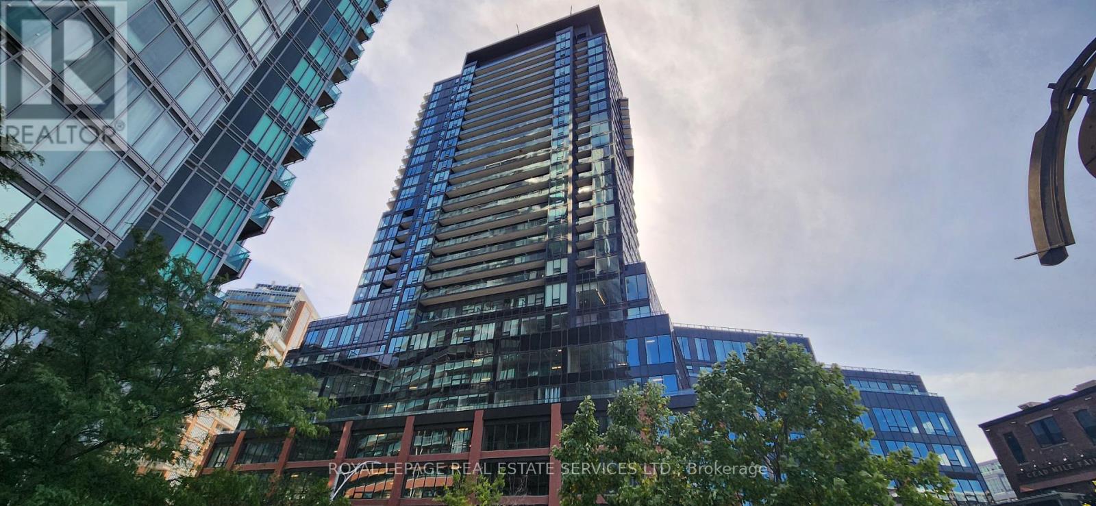 Property at 1111 - 135 EAST LIBERTY STREET image 1