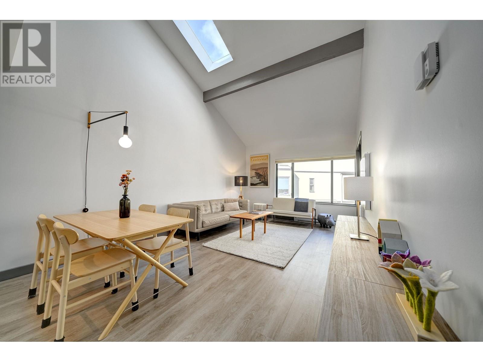 1069 SCANTLINGS, Vancouver